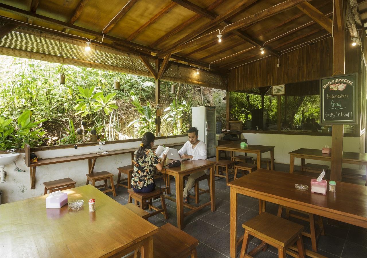 ดอร์มี ทรี Hostel ลาบวนบาโจ ภายนอก รูปภาพ